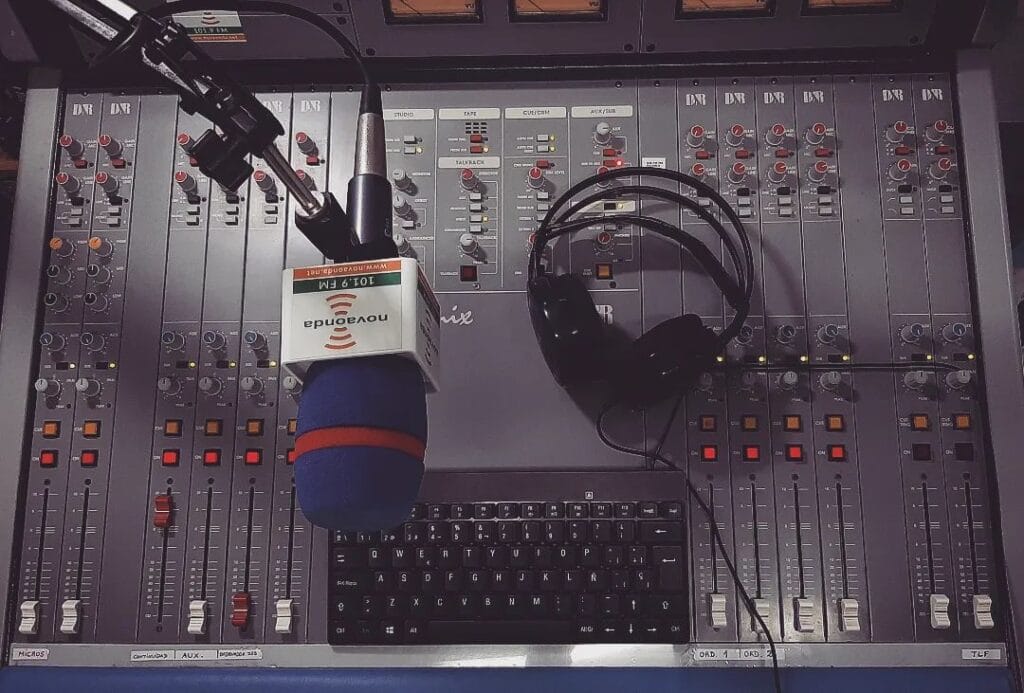 estudio de radio de novaonda albacete